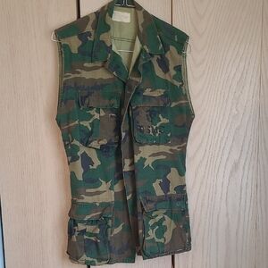 Men's Camouflage Sleeveless Shirt